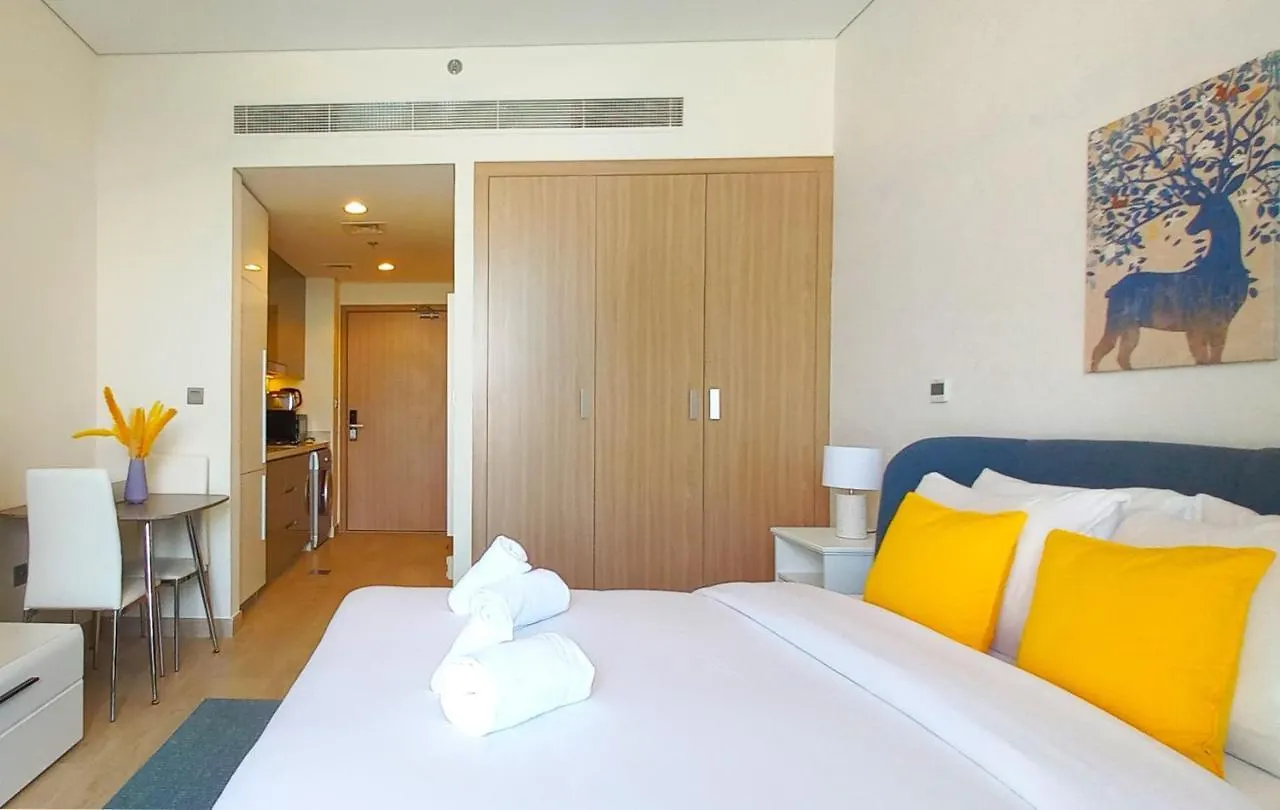 Apartment Modern Furnished Studio Farhad Azizi Residence Al Jaddaf Dubai